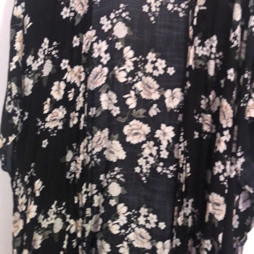 Torrid - Picture 5 of 6